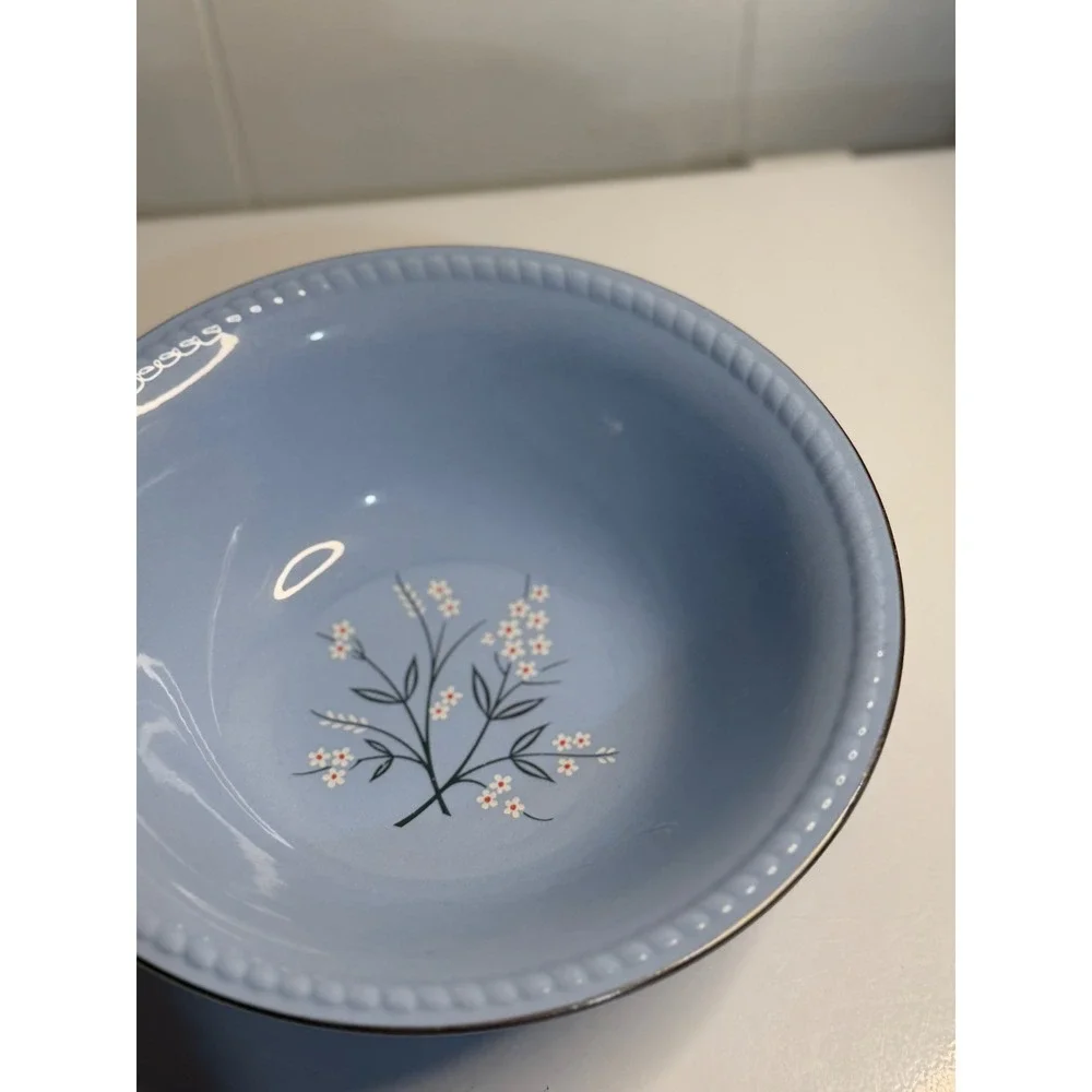VTG Homer Laughlin Kraft-Blue Floral Serving Bowl Periwinkle Blue GCM101 USA 9in